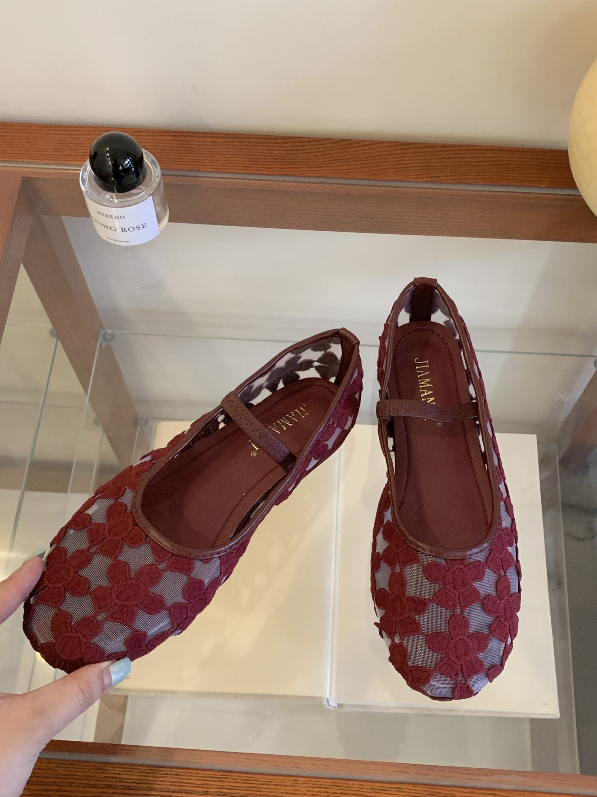 French Woven Hollow Mary Jane Women Summer Autumn Flat Shallow Mouth Single Shoe One Buckle Breathable Ballet Shoes - Image 4